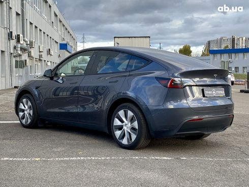 Tesla Model Y 2022 серый - фото 4