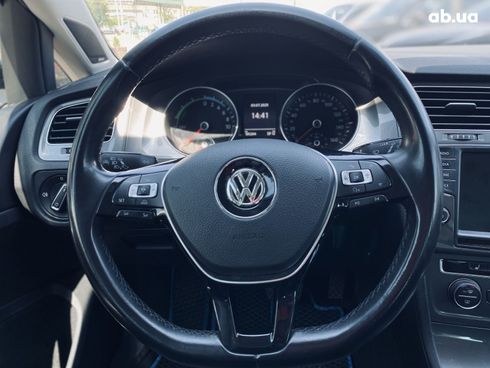 Volkswagen e-Golf 2015 черный - фото 16