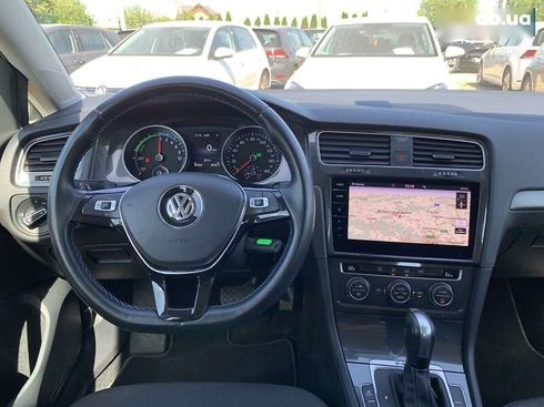 Volkswagen e-Golf 2020 - фото 19