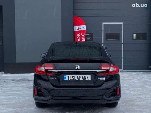 Honda Clarity Electric 2017 - фото 9