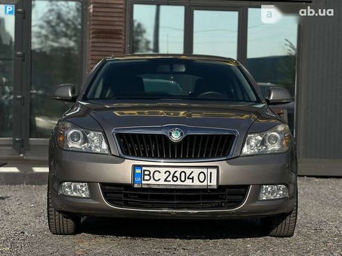 Skoda Octavia 2009 - фото 2