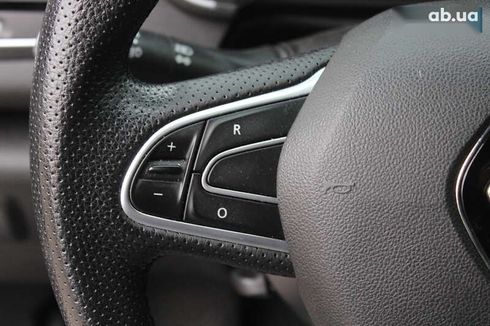 Renault Megane 2017 - фото 22
