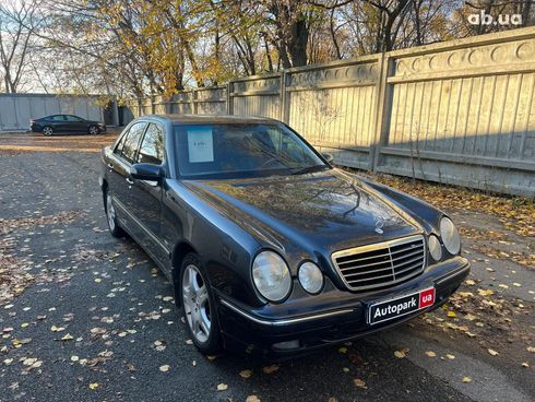 Mercedes-Benz E-Класс 2002 черный - фото 3