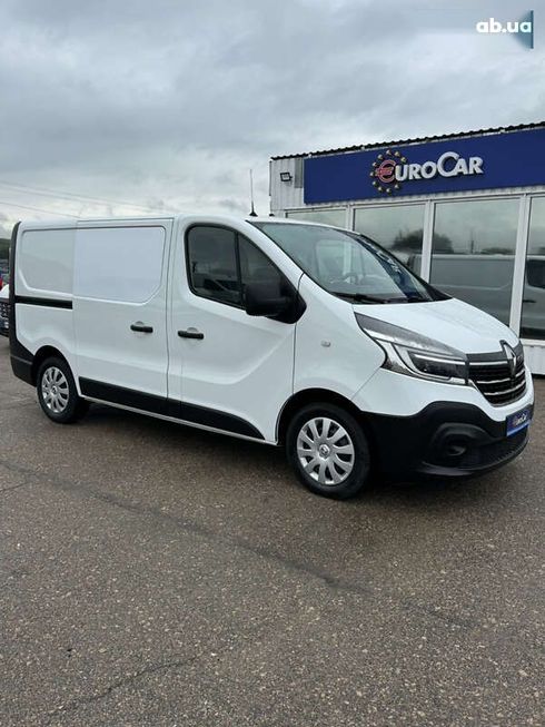 Renault Trafic 2021 - фото 2
