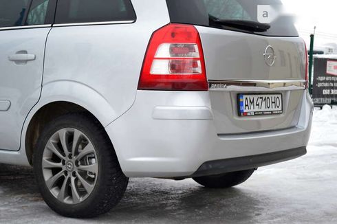 Opel Zafira 2011 - фото 29