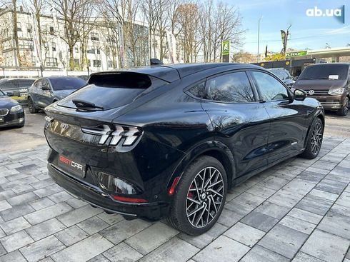 Ford Mustang Mach-E 2023 - фото 11
