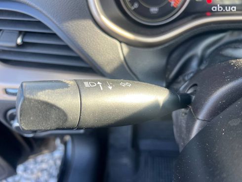 Jeep Cherokee 2013 черный - фото 19