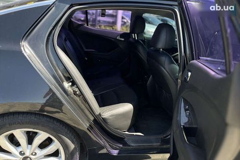 Kia K5 2014 - фото 11