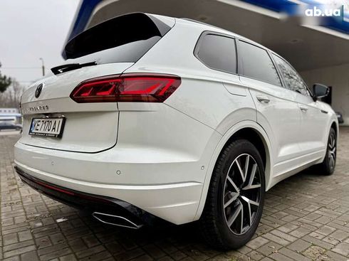 Volkswagen Touareg 2023 - фото 18