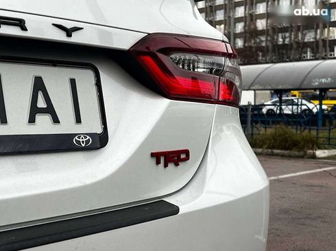 Toyota Camry 2021 - фото 27