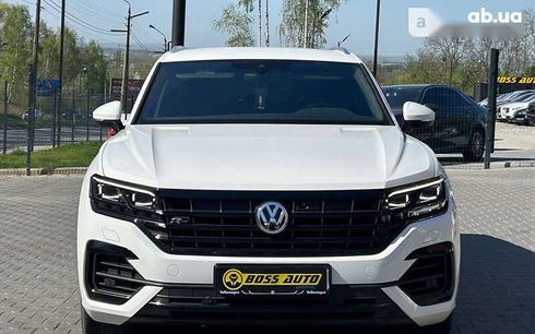 Volkswagen Touareg 2018 - фото 2