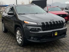 Продаж вживаних Jeep Cherokee 2015 року в Мукачевому - купити на Автобазарі