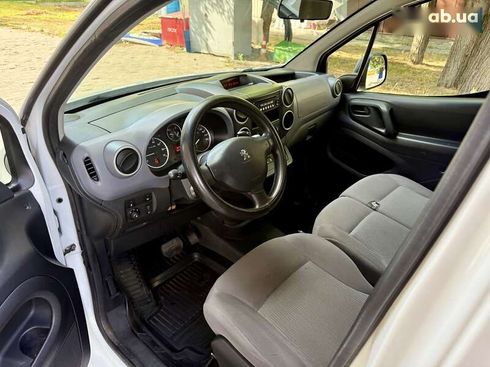 Peugeot Partner 2014 - фото 13