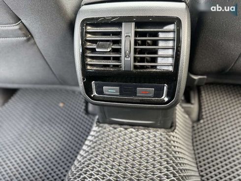 Volkswagen Passat 2019 - фото 25
