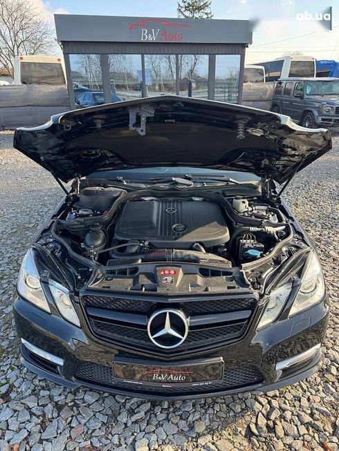Mercedes-Benz E-Класс 2012 - фото 21