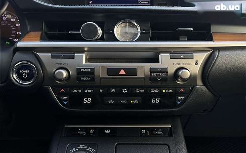 Lexus ES 2014 - фото 15