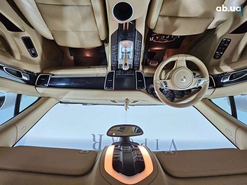 Porsche Panamera 2010 - фото 19