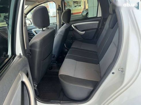 Renault Duster 2014 - фото 16