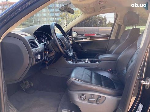 Volkswagen Touareg 2018 - фото 10