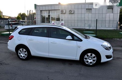 Opel Astra 2013 - фото 4