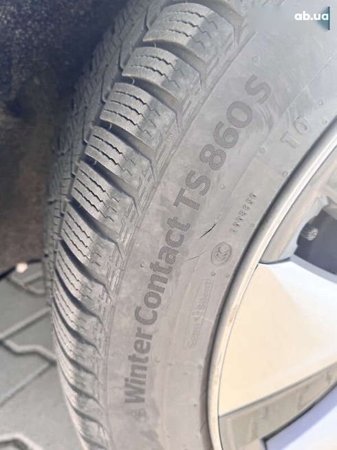 Tesla Model Y 2022 - фото 21