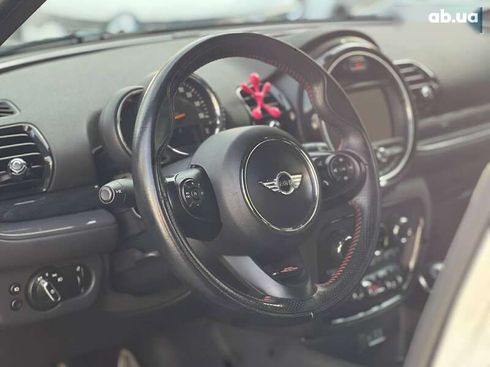 MINI Clubman 2016 - фото 16