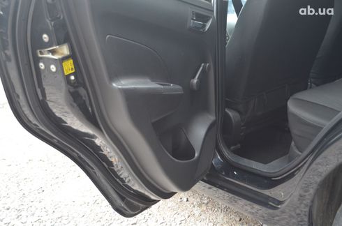 Suzuki Swift 2013 - фото 17