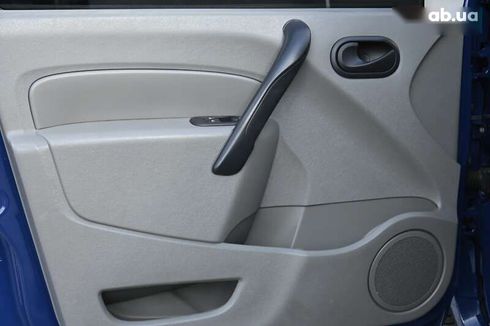 Renault Kangoo 2010 - фото 17