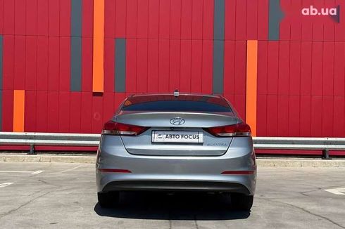 Hyundai Elantra 2016 - фото 7