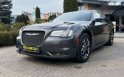 Chrysler 300 2016 - фото 3