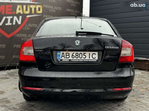 Skoda Octavia 2011 - фото 14
