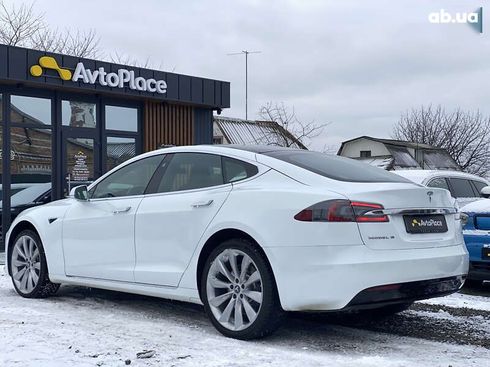 Tesla Model S 2018 - фото 19