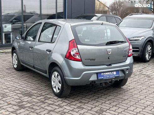 Dacia Sandero 2009 - фото 30