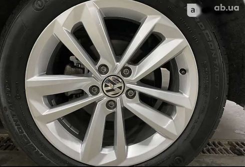 Volkswagen Passat 2020 - фото 13