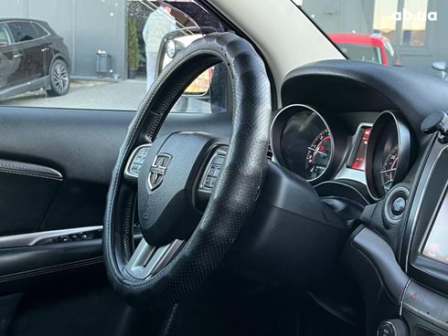 Dodge Journey 2016 серый - фото 40