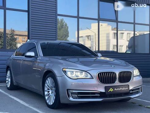 BMW 7 серия 2012 - фото 3