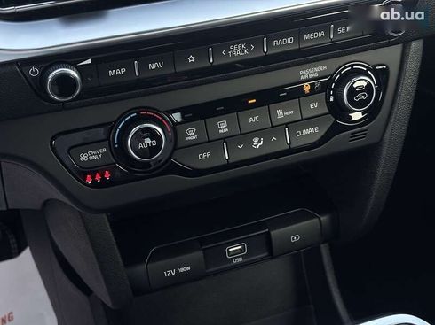 Kia Niro 2021 - фото 13