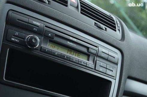 Skoda Octavia 2011 - фото 16