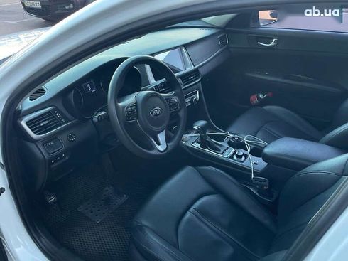 Kia Optima 2017 - фото 18