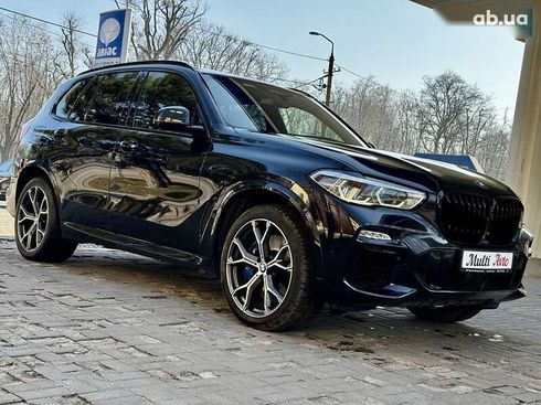 BMW X5 M 2021 - фото 12