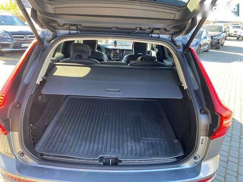 Volvo XC60 2019 - фото 27
