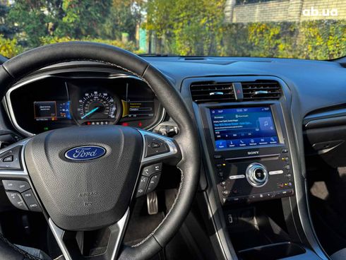 Ford Fusion 2016 черный - фото 25