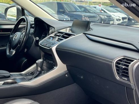 Lexus NX 2016 серый - фото 31