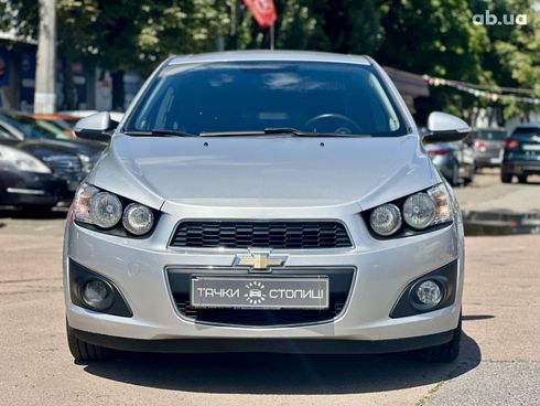 Chevrolet Aveo 2014 серый - фото 8