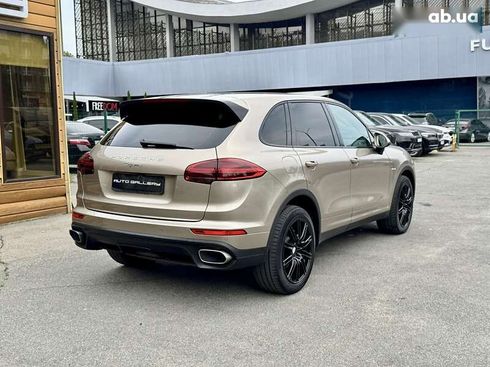 Porsche Cayenne 2015 - фото 8