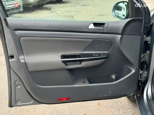 Volkswagen Golf 2005 серый - фото 34