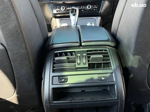 BMW 5 серия 2013 белый - фото 38