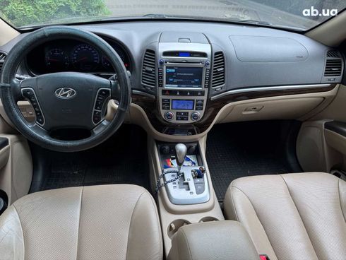 Hyundai Santa Fe 2012 красный - фото 21