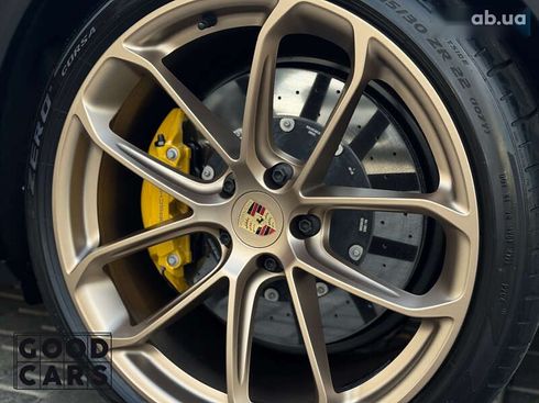 Porsche Cayenne Coupe 2023 - фото 17