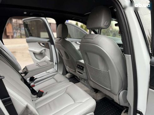Audi Q7 2018 - фото 25